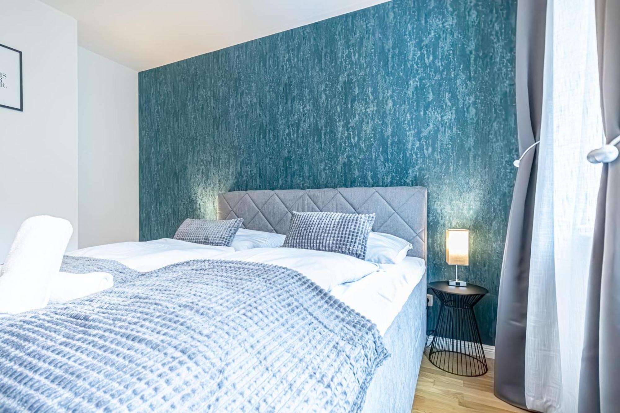 Apartment 1br & 1lr With Balcony, 9min To Center Wien