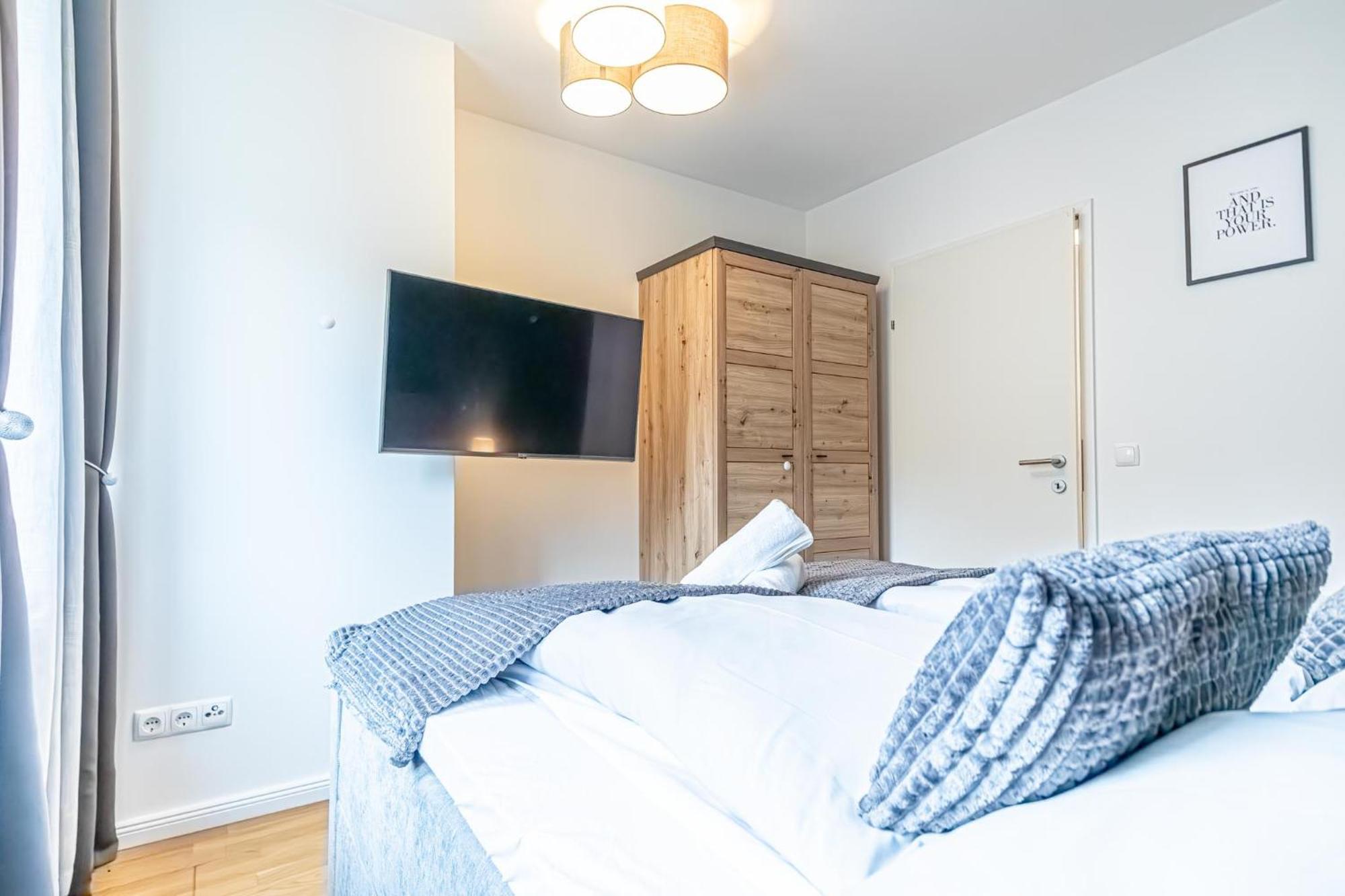 Apartment 1br & 1lr With Balcony, 9min To Center Wien